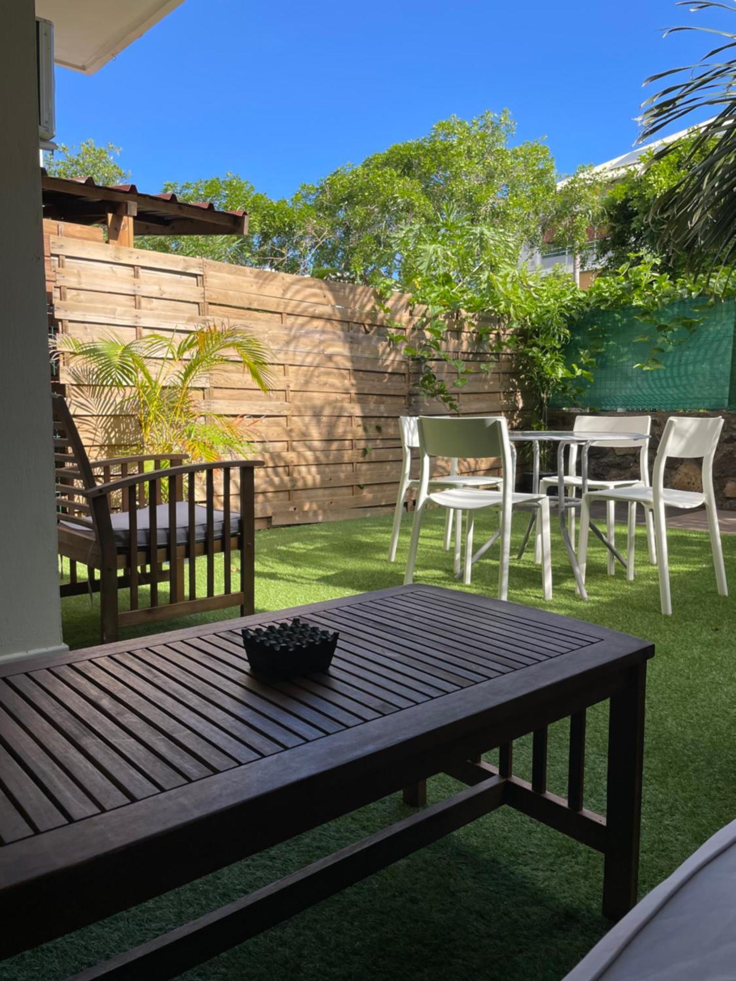 Prana Lodge Saint Gilles Les Bains 800 M De La Plage المظهر الخارجي الصورة
